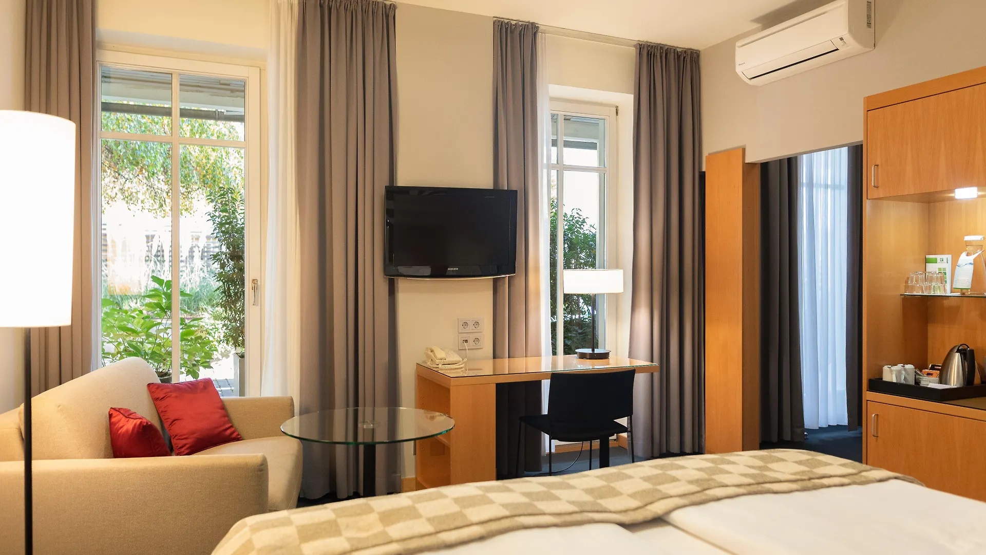 Holiday Inn Vienna City By Ihg Отель