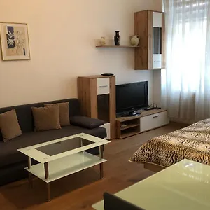 Green Apartment Vienna
