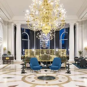 מלון Hilton Grand Place