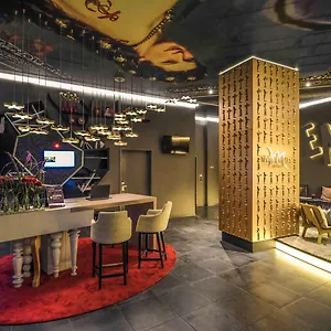 Ξενοδοχείο Mercure First