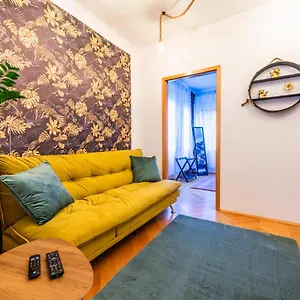 Apartament Modernes 