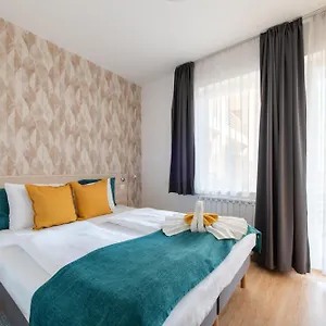 Hotel apartamentowy Prince Apartments ***