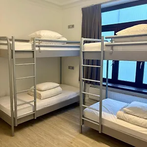 Albergue The Legacy By 2go4 Center 
