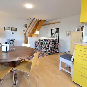 Holiday home House With Courtyard & Parking Close To Stadtpark, Vienna