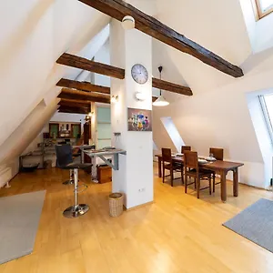 Apartment Pharmacy-loft Graz