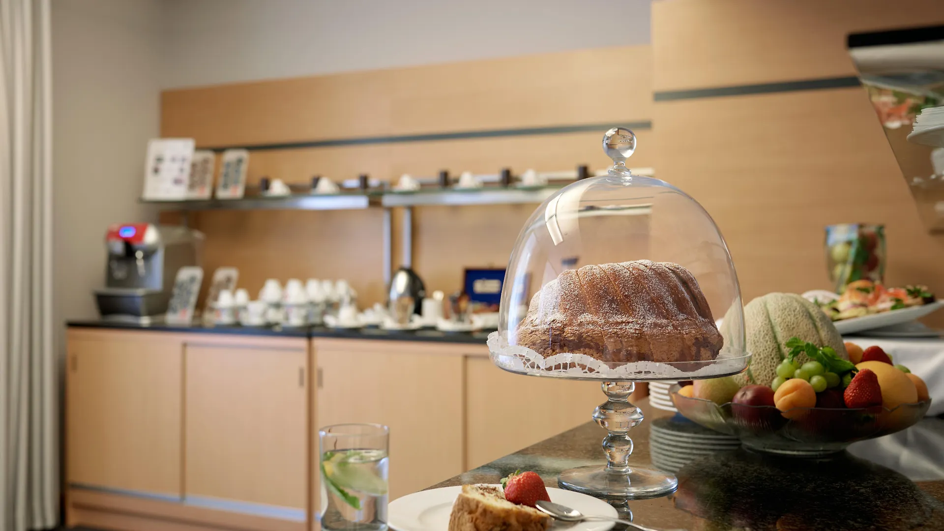 Holiday Inn Vienna City By Ihg Hotel